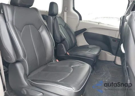 2018 Chrysler Pacifica Hybrid Limited z USA, uszkodzony, nr VIN 2C4RC1N77JR364563